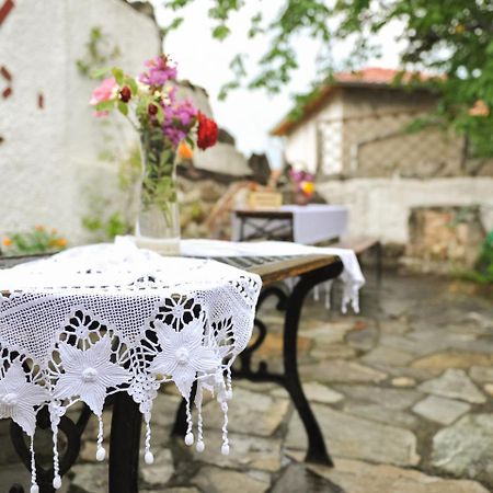 Guesthouse Xenios Zeus Stavroupoli Exteriör bild