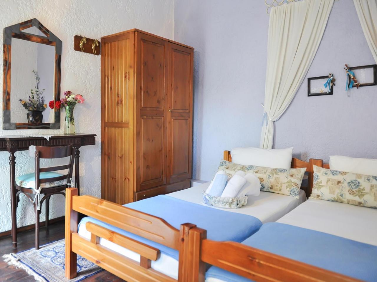 Guesthouse Xenios Zeus Stavroupoli Exteriör bild