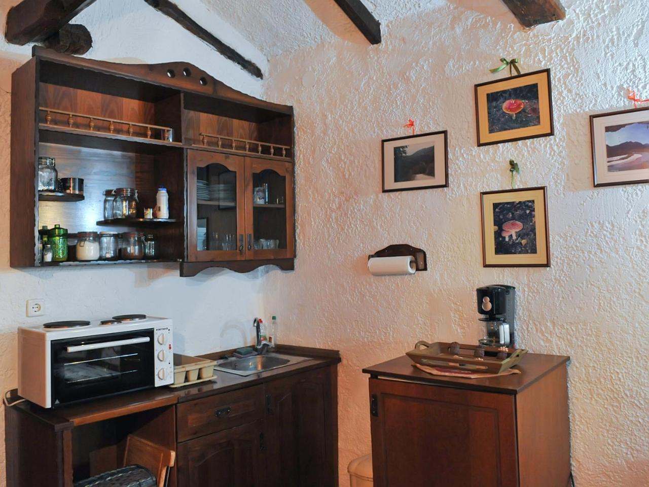 Guesthouse Xenios Zeus Stavroupoli Exteriör bild