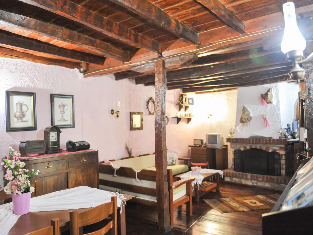 Guesthouse Xenios Zeus Stavroupoli Exteriör bild